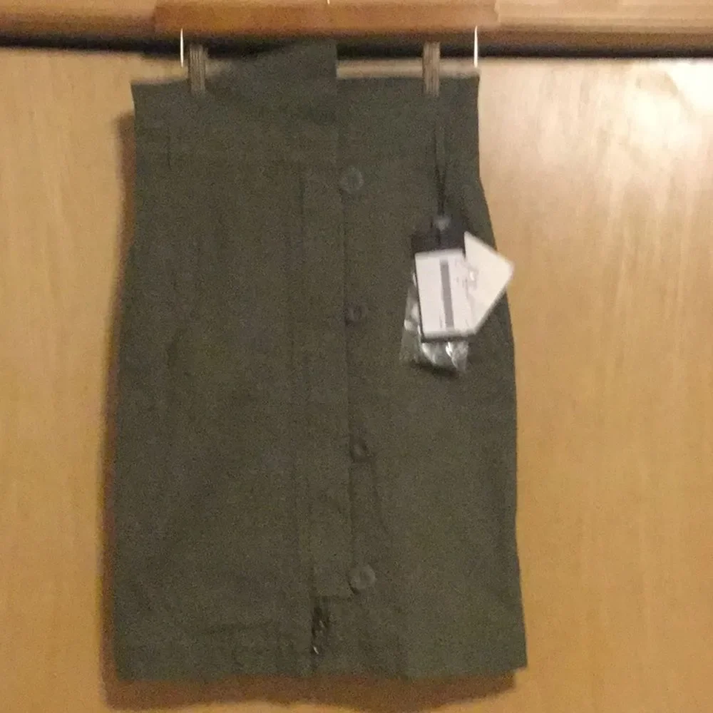 MAX MARA Virtus Zip Front Military Pencil Skirt - Picture 3 of 13